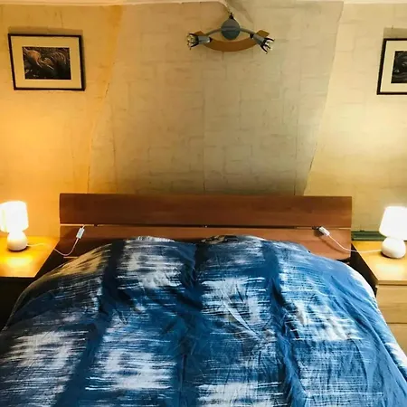 Family Home In Thon, Garden And Terrace 100 M² Nameche