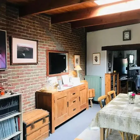 Family In Thon, Garden And Terrace 100 M² Nameche