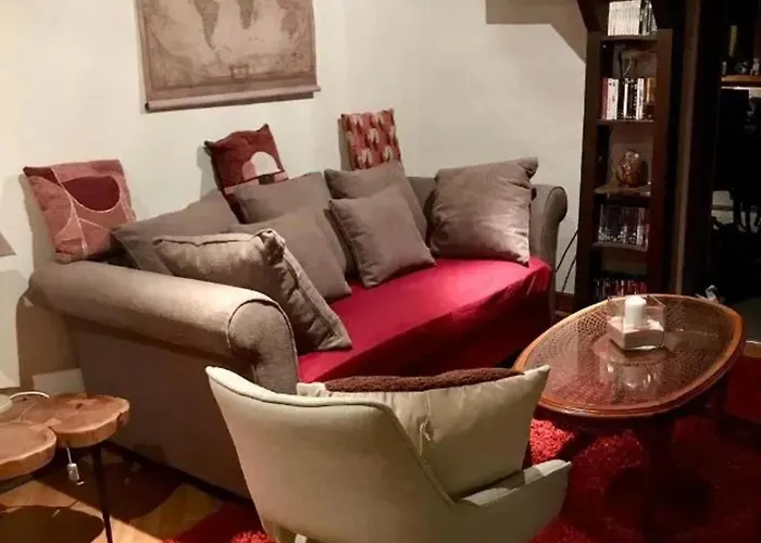 Family Home In Thon, Garden And Terrace 100 M²