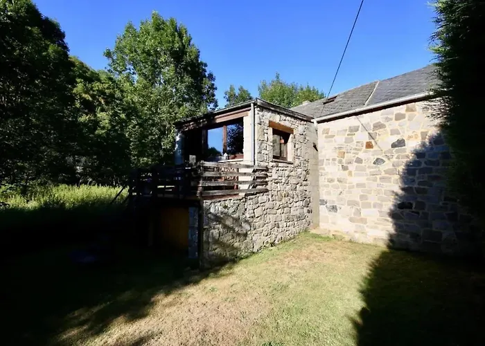 Family Home In Thon, Garden And Terrace 100 M² Nameche