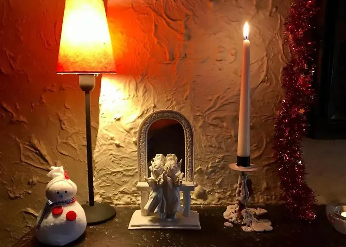 Vakantiehuis Family Home In Thon, Garden And Terrace 100 M²